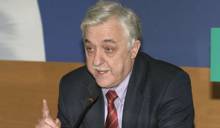 Αλέκος Παπαδόπουλος: Αυτοκαταστροφική πολεμική υστερία εξαπλώθηκε στην Ευρώπη